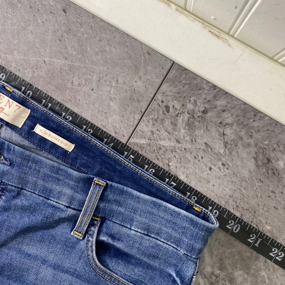 JEN7 7 For All Mankind Slim Boyfriend Jeans Cuffed Cropped Medium Wash Size 18 - Picture 9 of 12